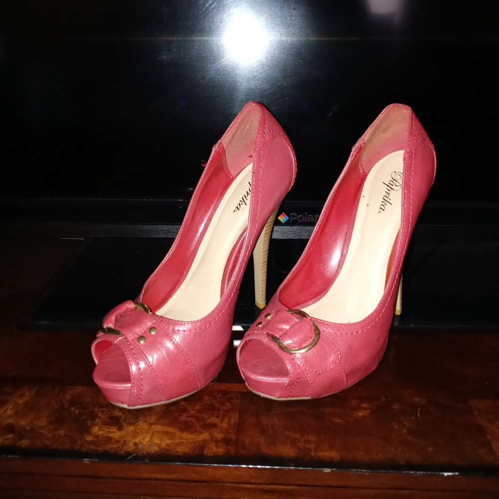 Platform heels